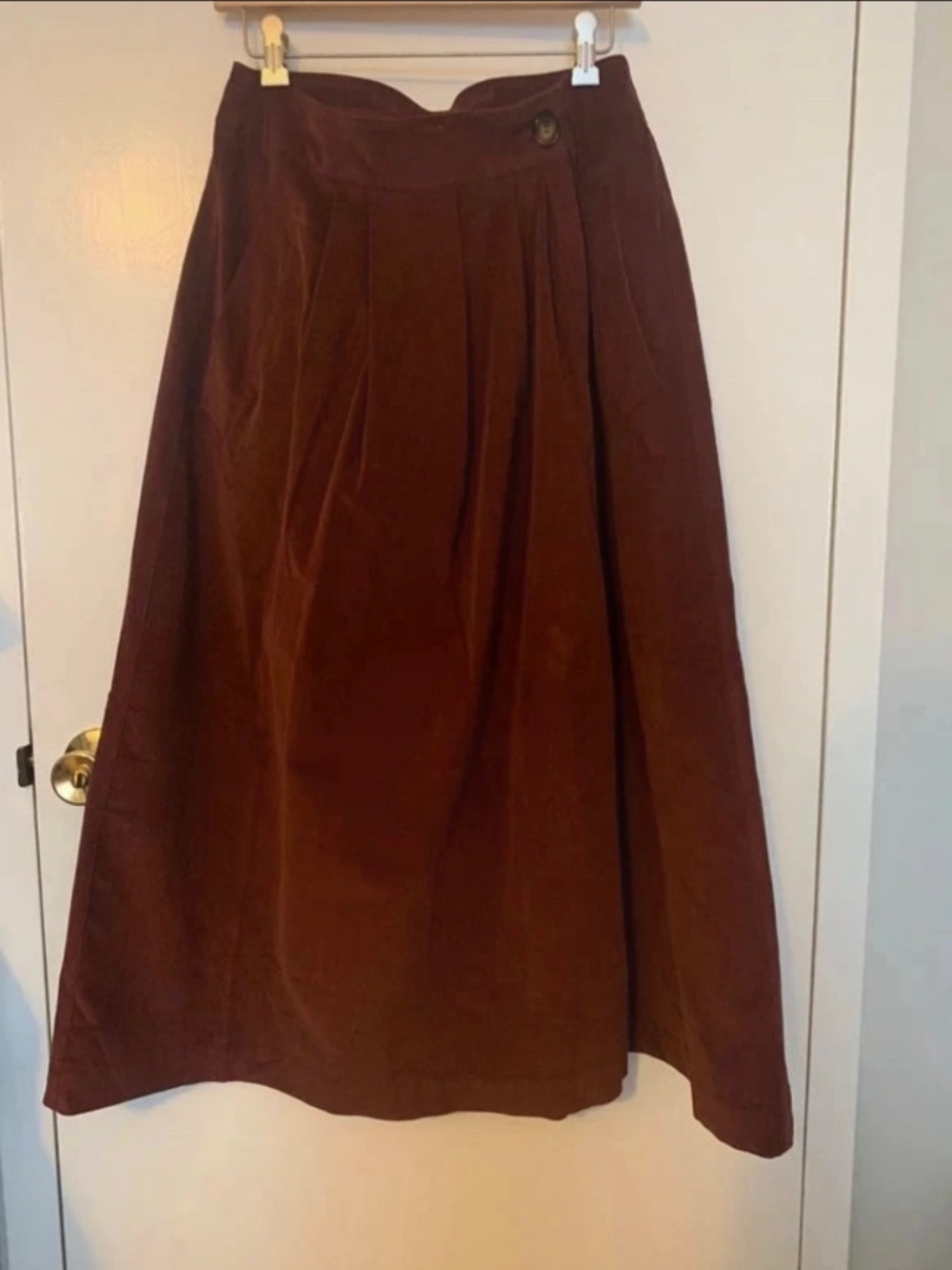 Women skirt